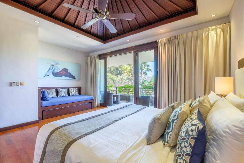Kejora Beachfront Estate -stunning Eleven