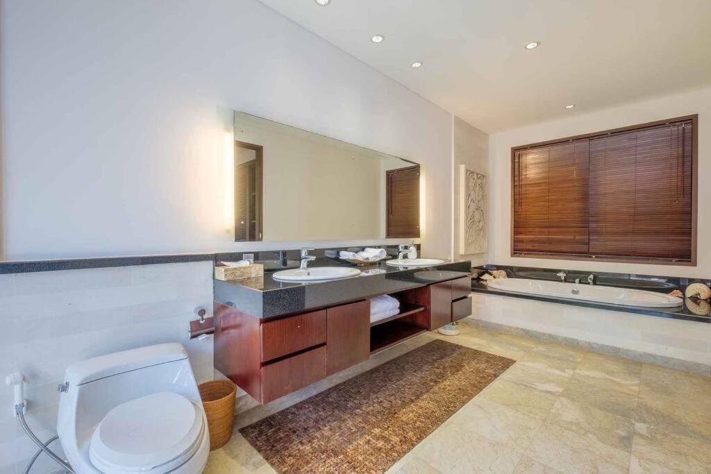 Villa Kejora Beachfront Estate -stunning Eleven Sanur (Bali)