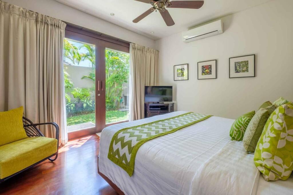 Kejora Beachfront Estate -stunning Eleven