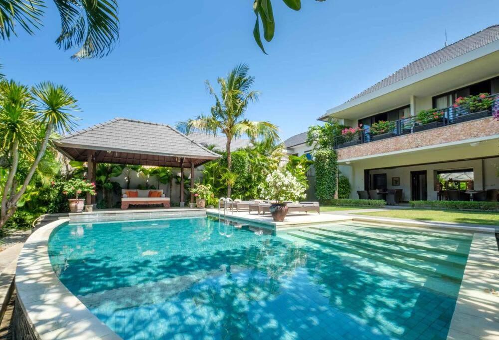 Villa Kejora Beachfront Estate -stunning Eleven Sanur (Bali)